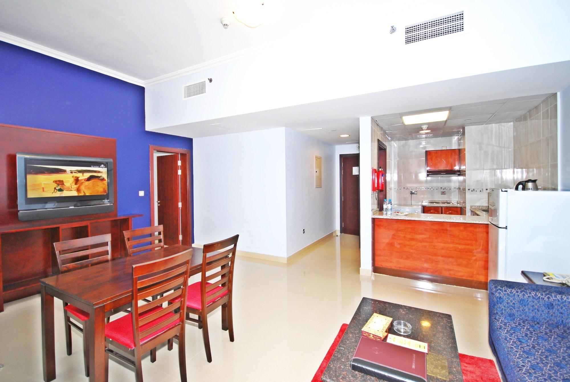 אבו דאבי Ramee Rose Hotel Apartments מראה חיצוני תמונה