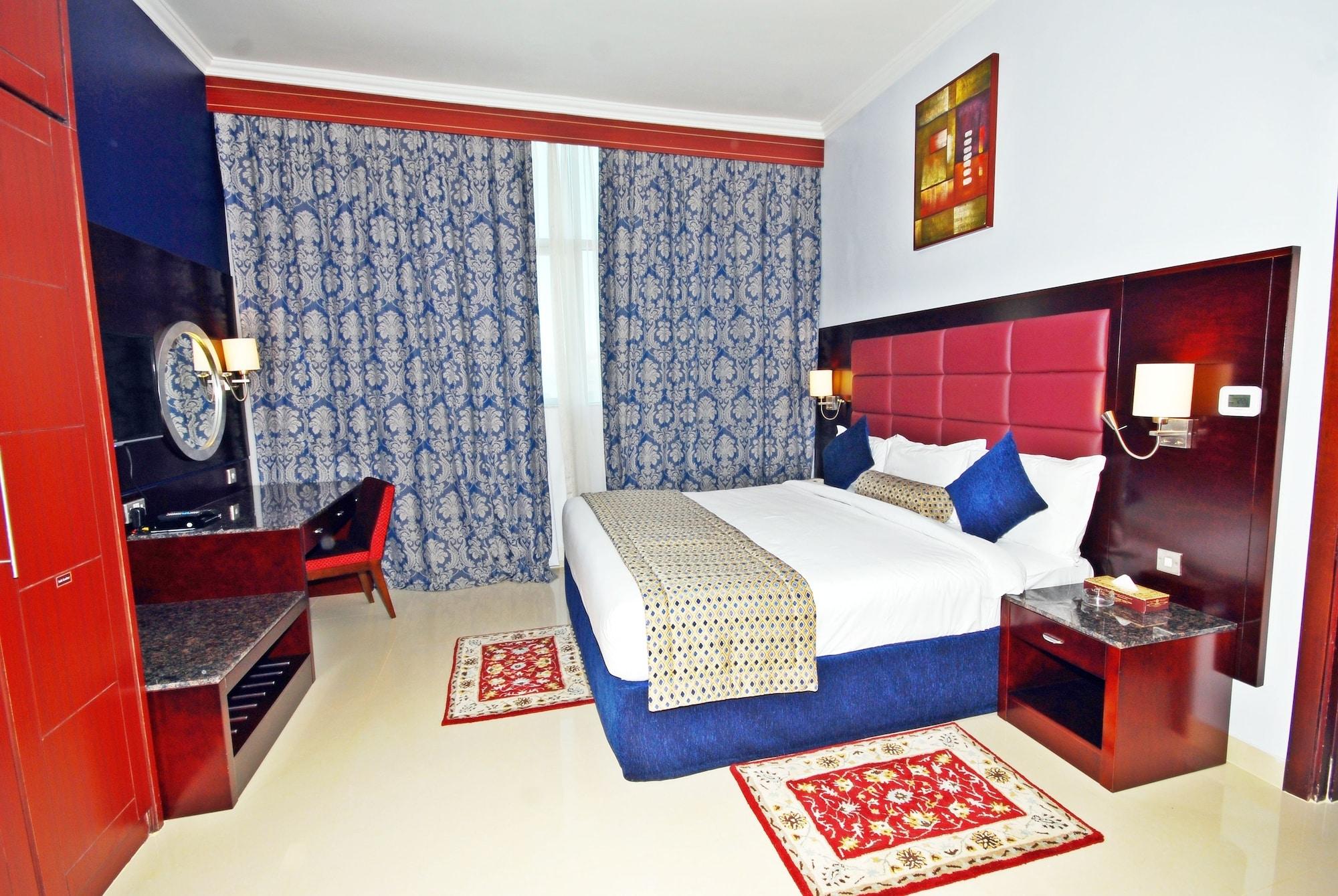 אבו דאבי Ramee Rose Hotel Apartments מראה חיצוני תמונה
