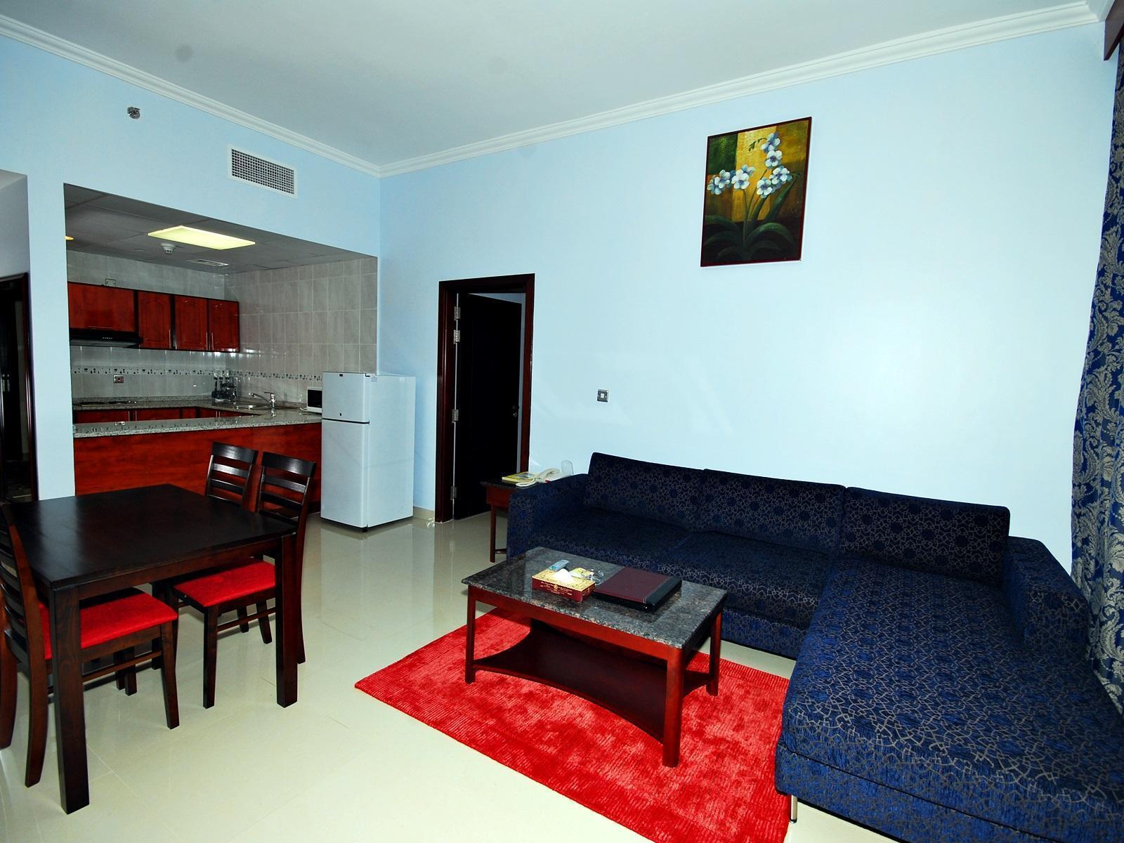 אבו דאבי Ramee Rose Hotel Apartments מראה חיצוני תמונה